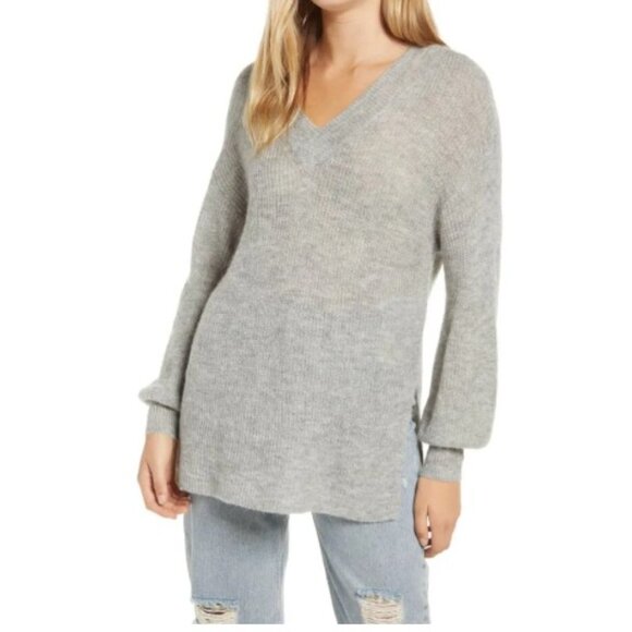 Vero Moda Vilma V-Neck Sweater - Picture 1 of 1